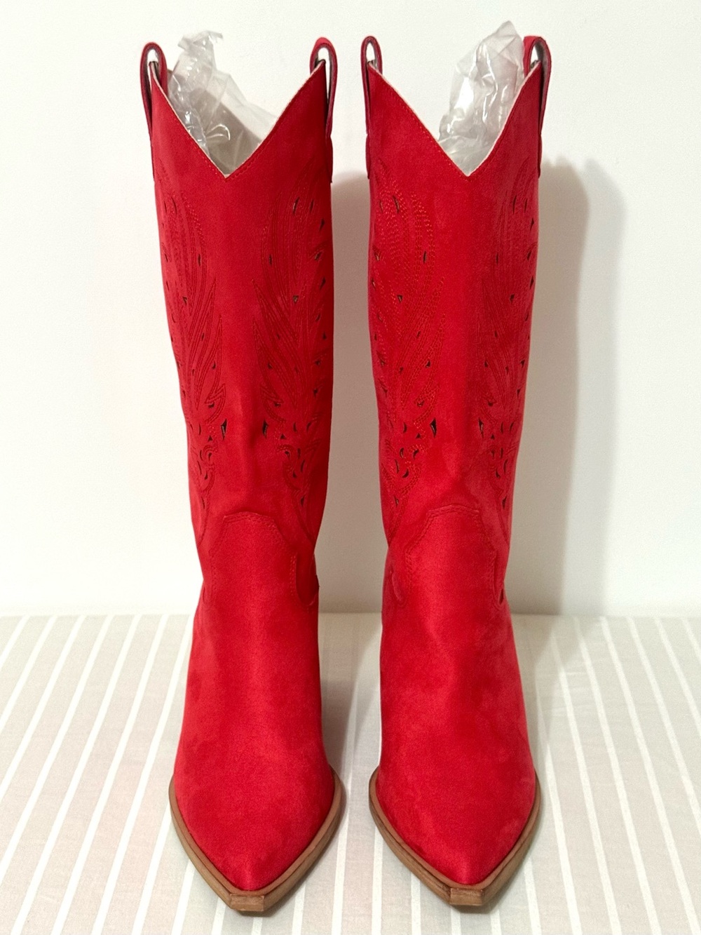 VICI Arnell Western Cowgirl Boots Suede Laser Cut Red Women’s Size 8.5 - Picture 5 of 16